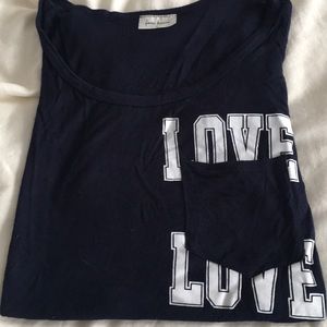 Scooped neck T-shirt